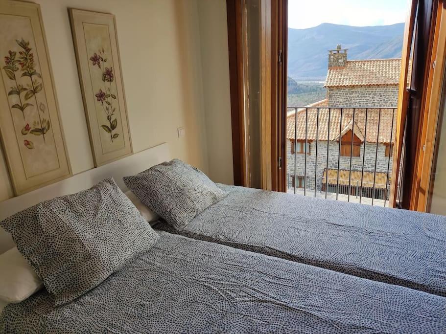 Casa Balcon De Pirineos - Biescas Apartment Gavín